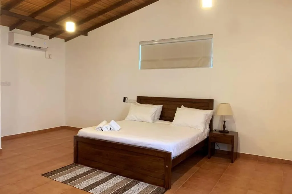 Comfortable & Serene Stay At Red Rocks Villa Rajagiriya