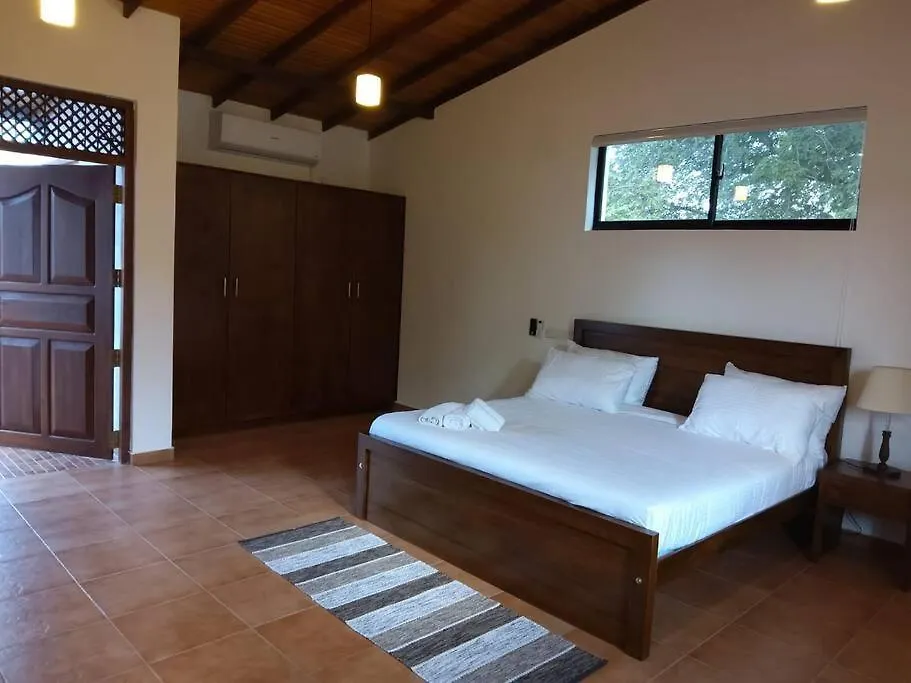 Comfortable & Serene Stay At Red Rocks Villa Rajagiriya