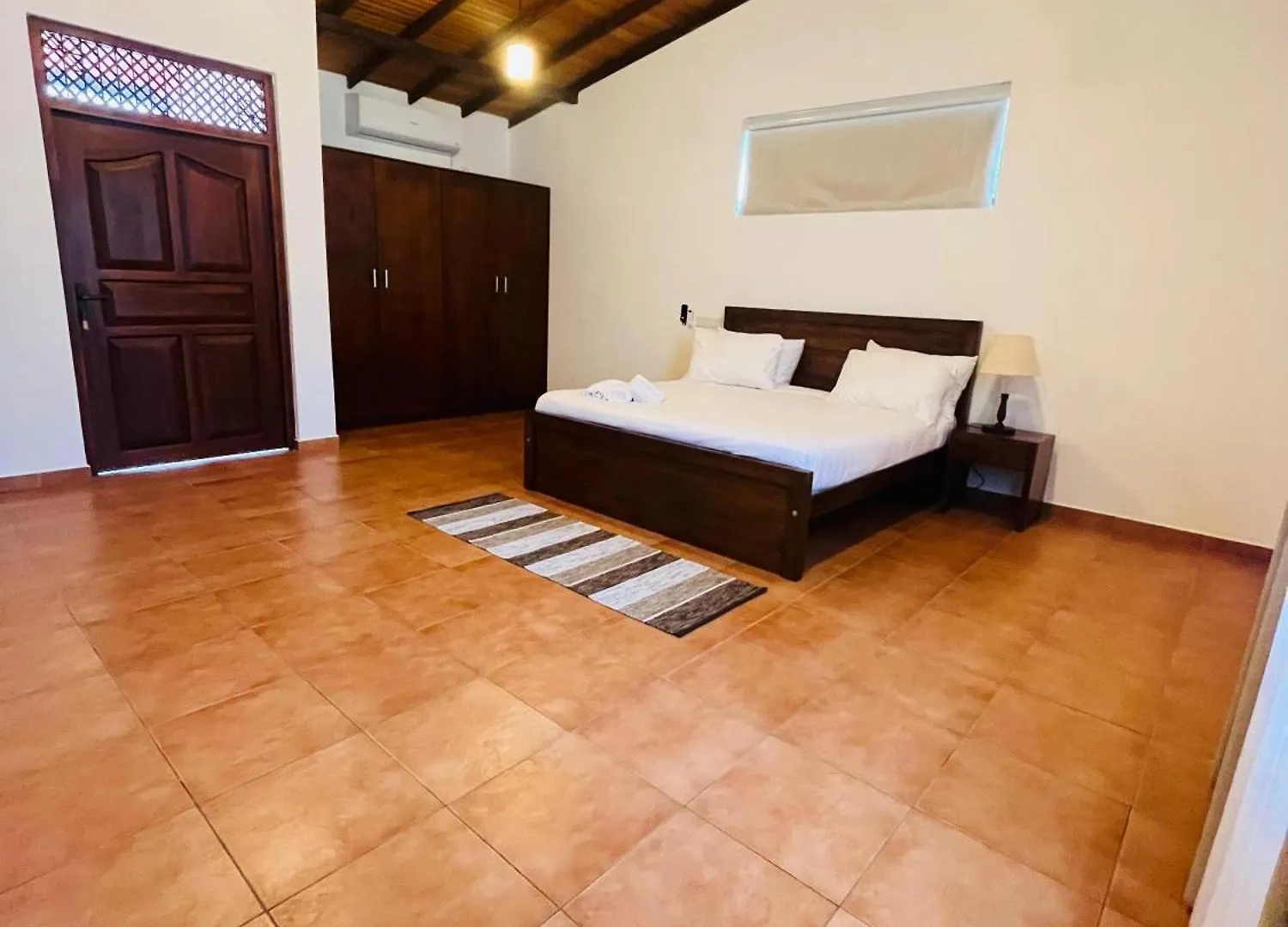 Comfortable & Serene Stay At Red Rocks Villa Rajagiriya